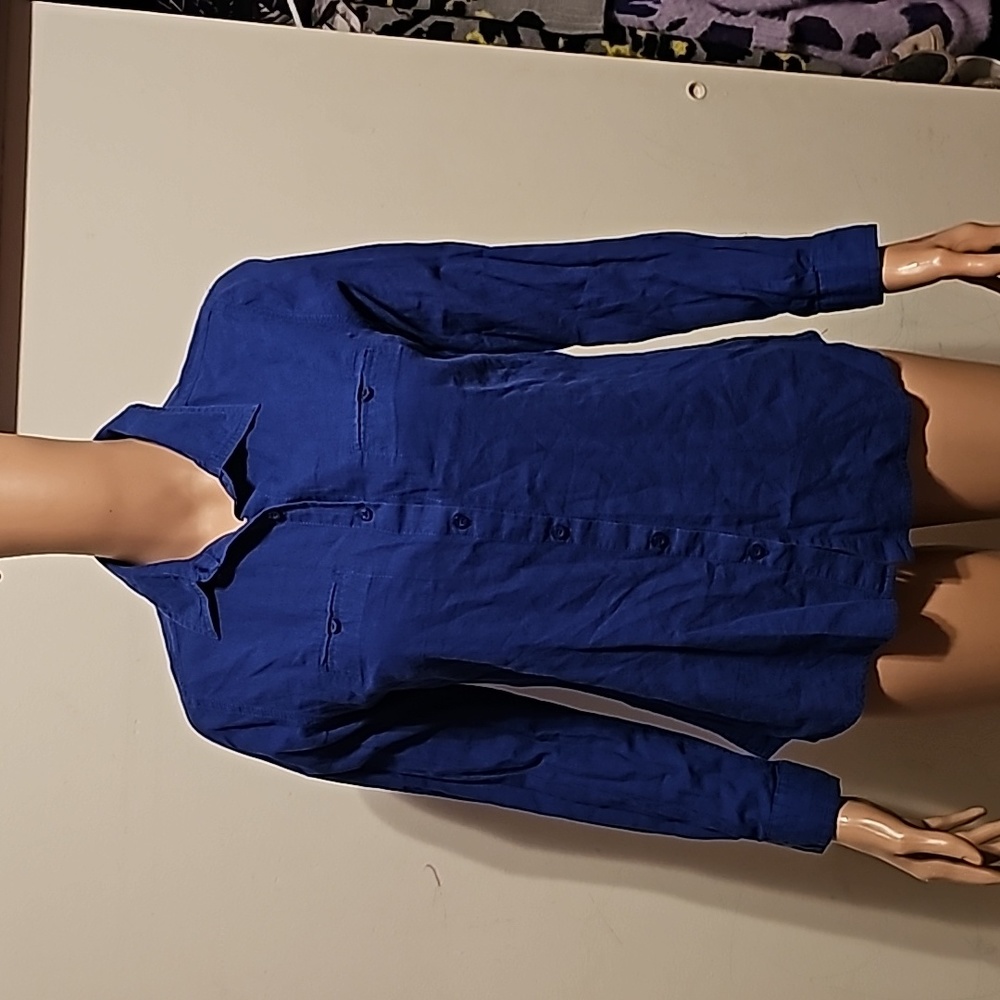 Size medium blouse from Xai